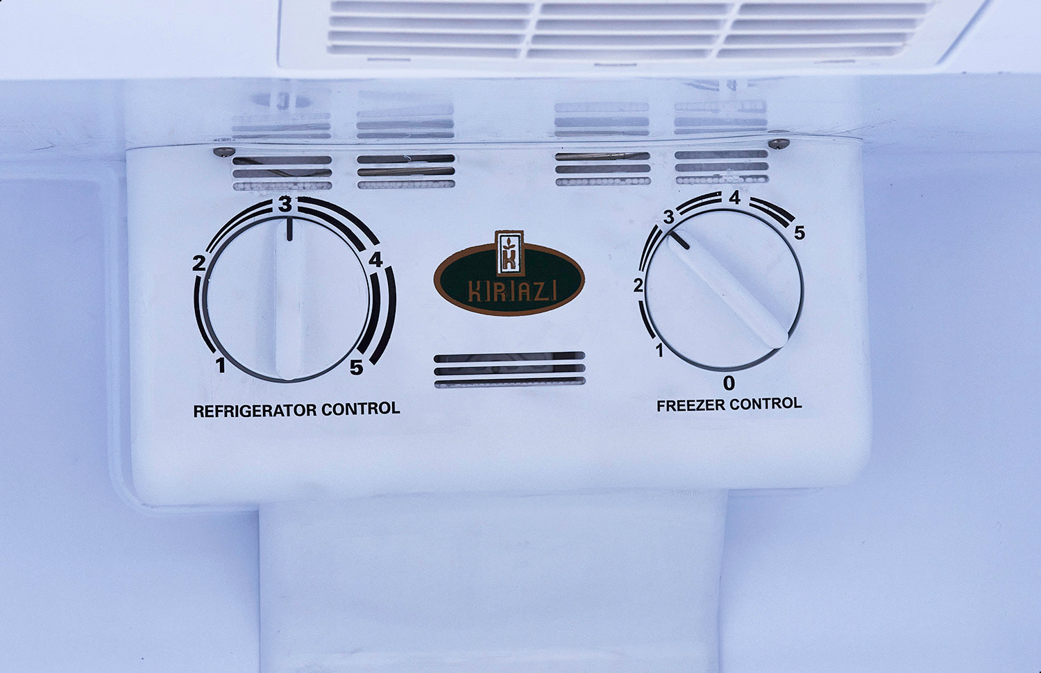 Kiriazi No Frost Refrigerator, 370 Liters, Silver - KH370LN Kiriazi No Frost Refrigerator, 370 Liters, Silver - KH370LN